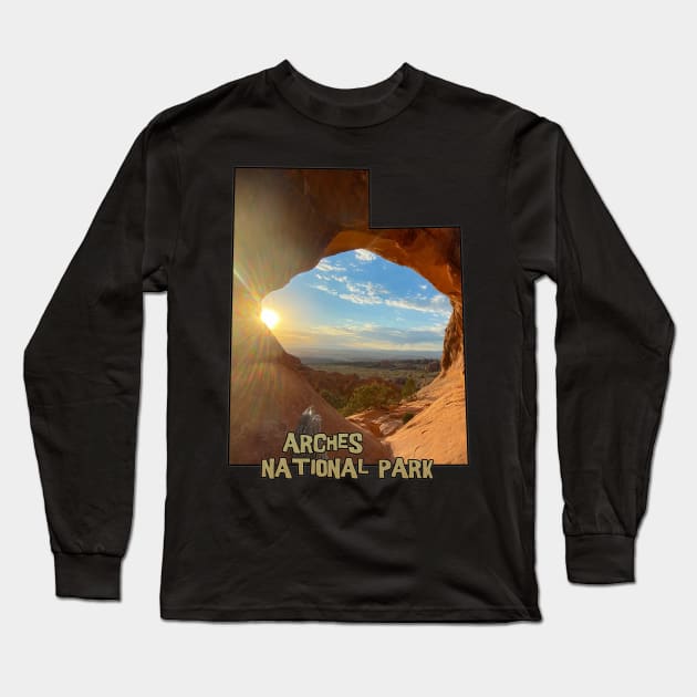 Utah Outline (Arches National Park - Partition Arch) Long Sleeve T-Shirt by gorff